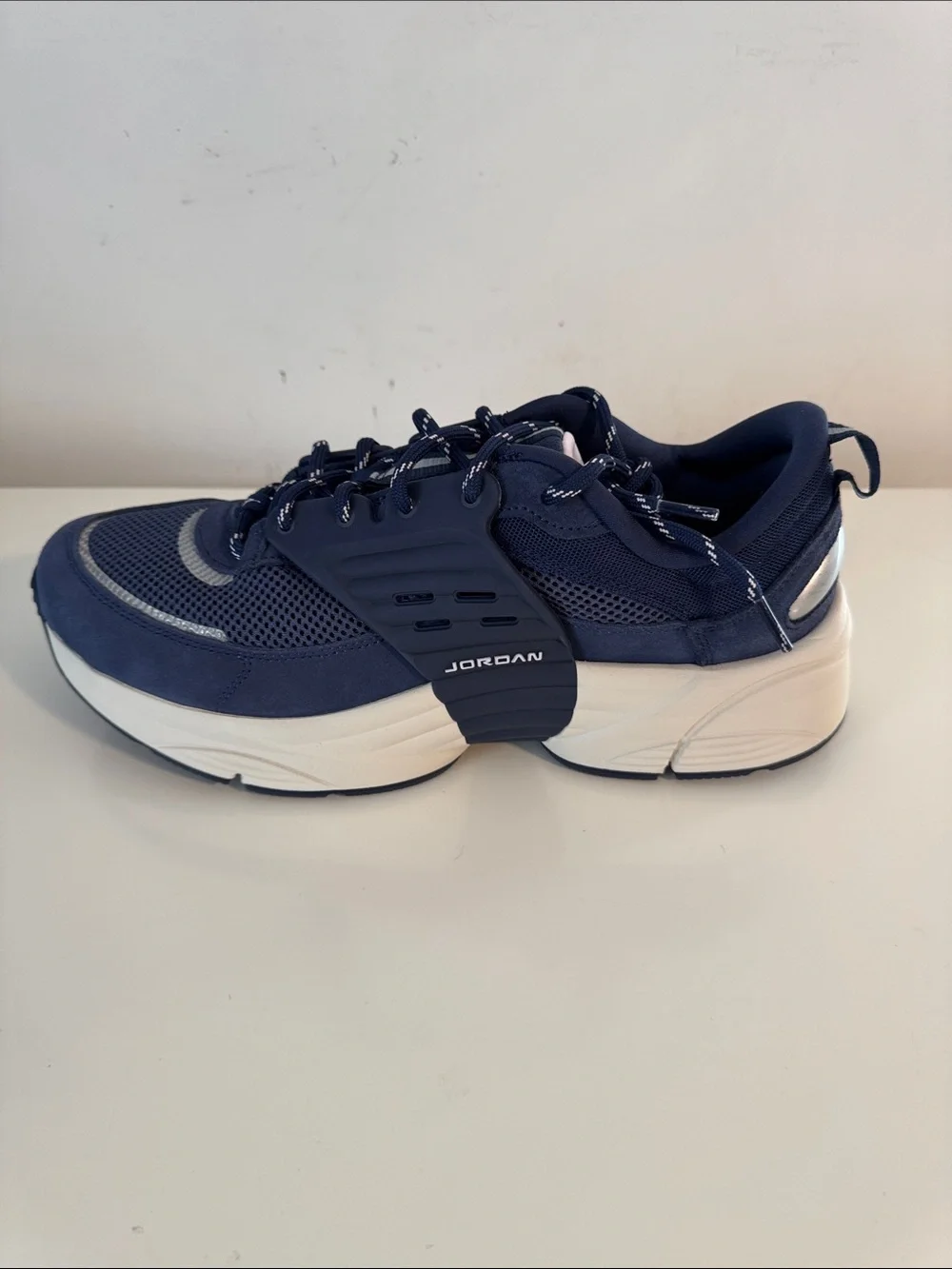 New JORDAN TRUNNER O/S Men’s Size 13